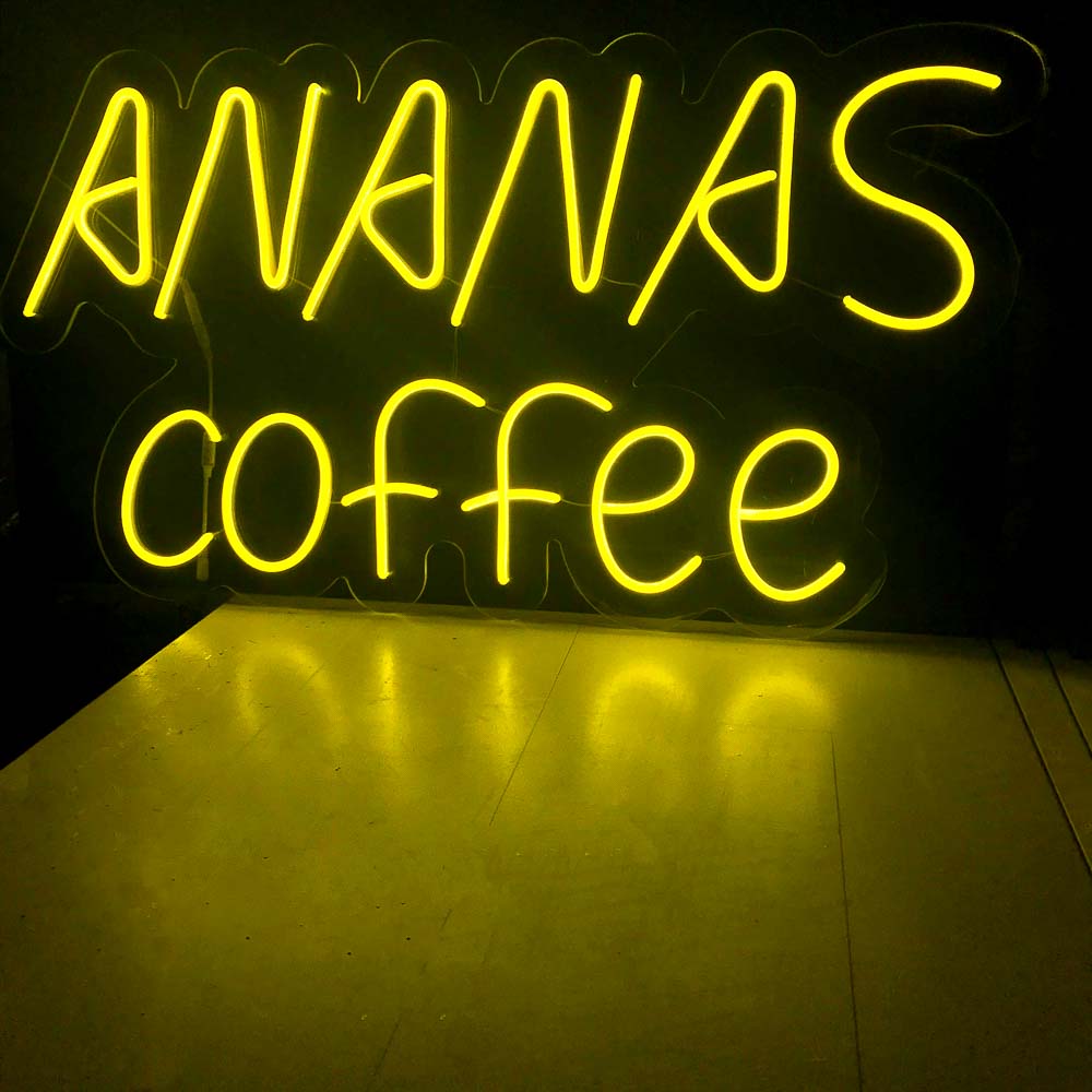 Неонова вивіска на замовлення Ananas coffee (1000х540)
