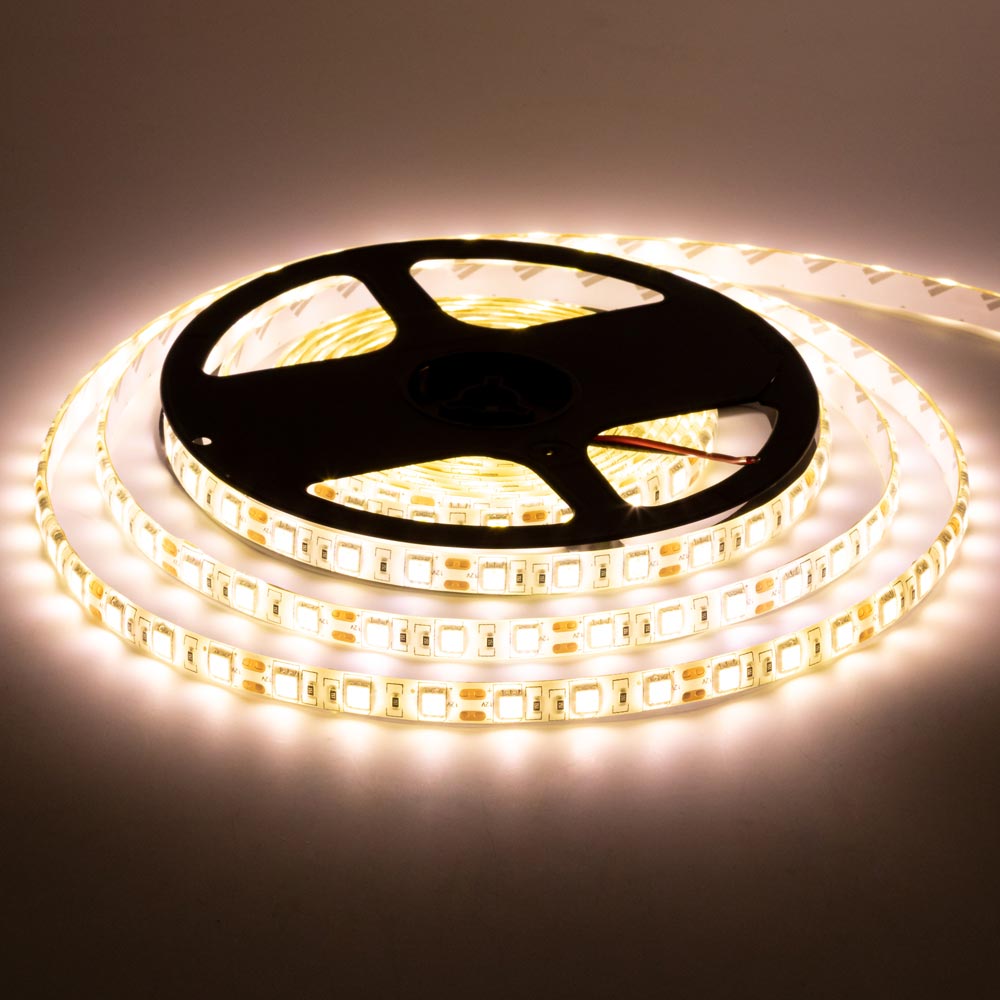 Світлодіодна стрічка тепла біла 12V smd5050 60LED/м IP65